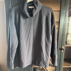 Men's Gray Sweater